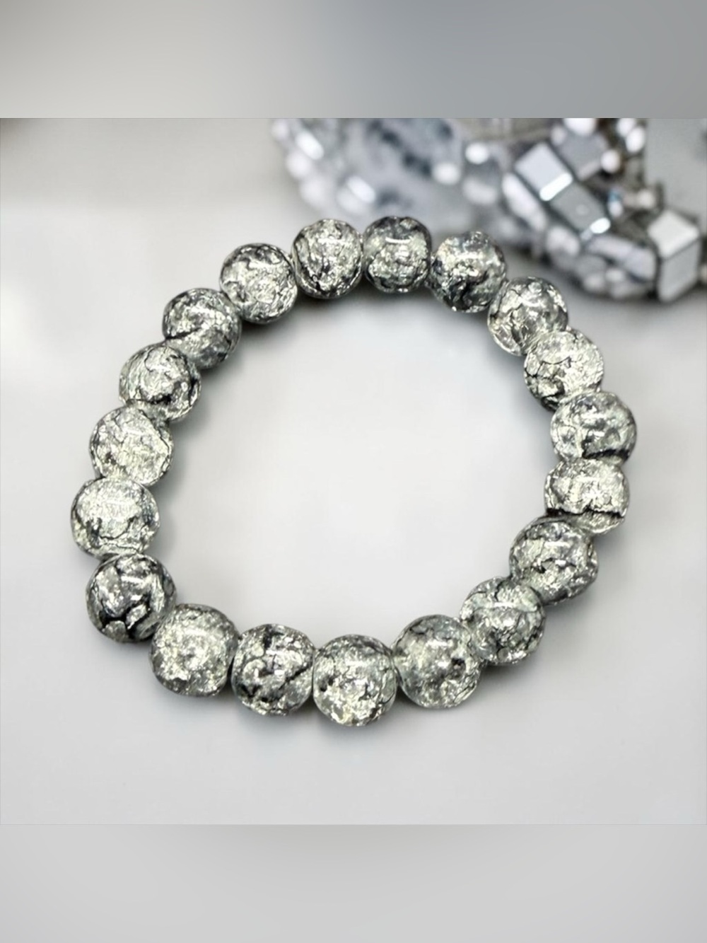 đˇď¸âźď¸5/$25đˇď¸âźď¸đ¤đŠśBlack & Silver Crackle Bead Stretch Bracelet/NWOTđ¤đŠś